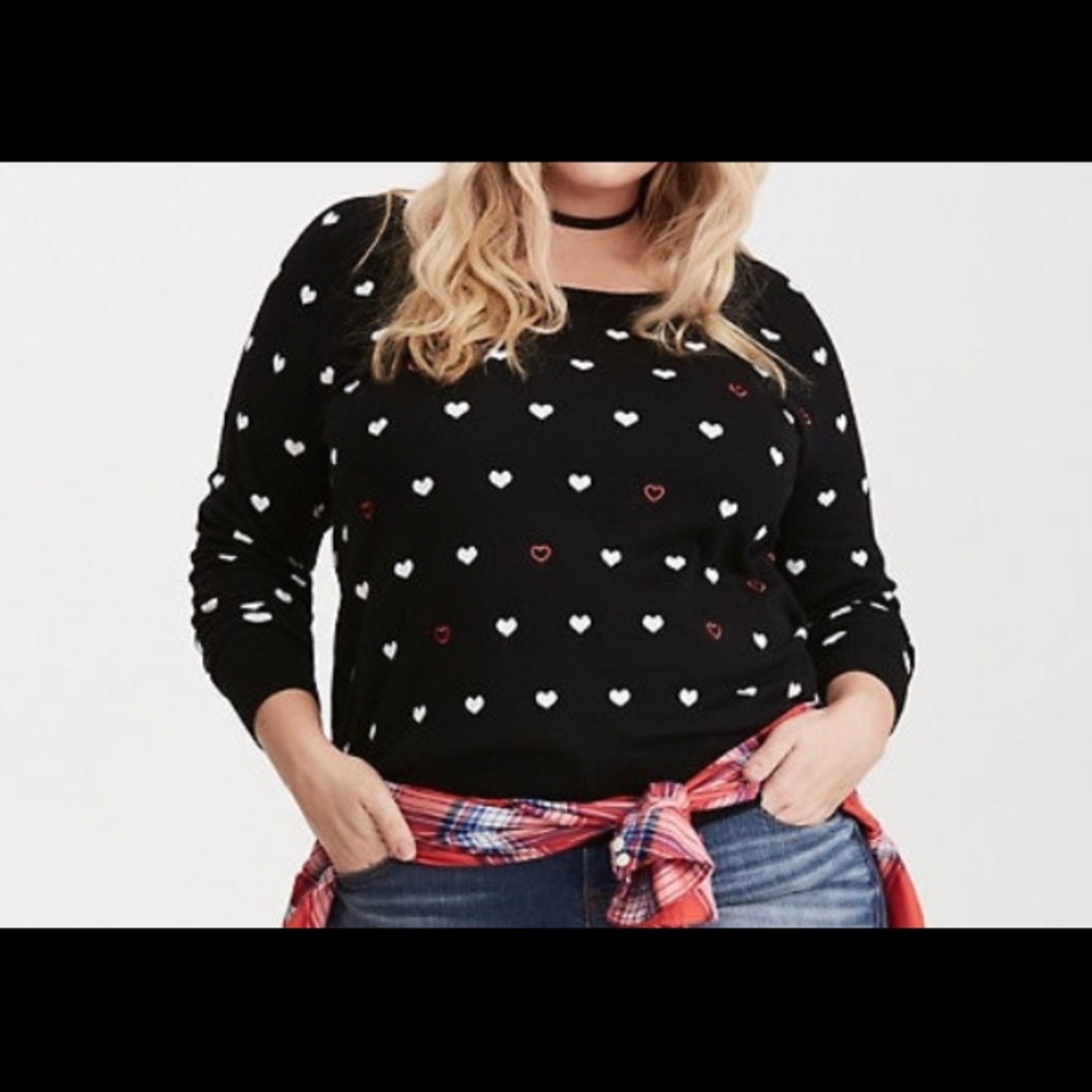 TORRID HEART PRINT INTARSIA SWEATER SIZE 00